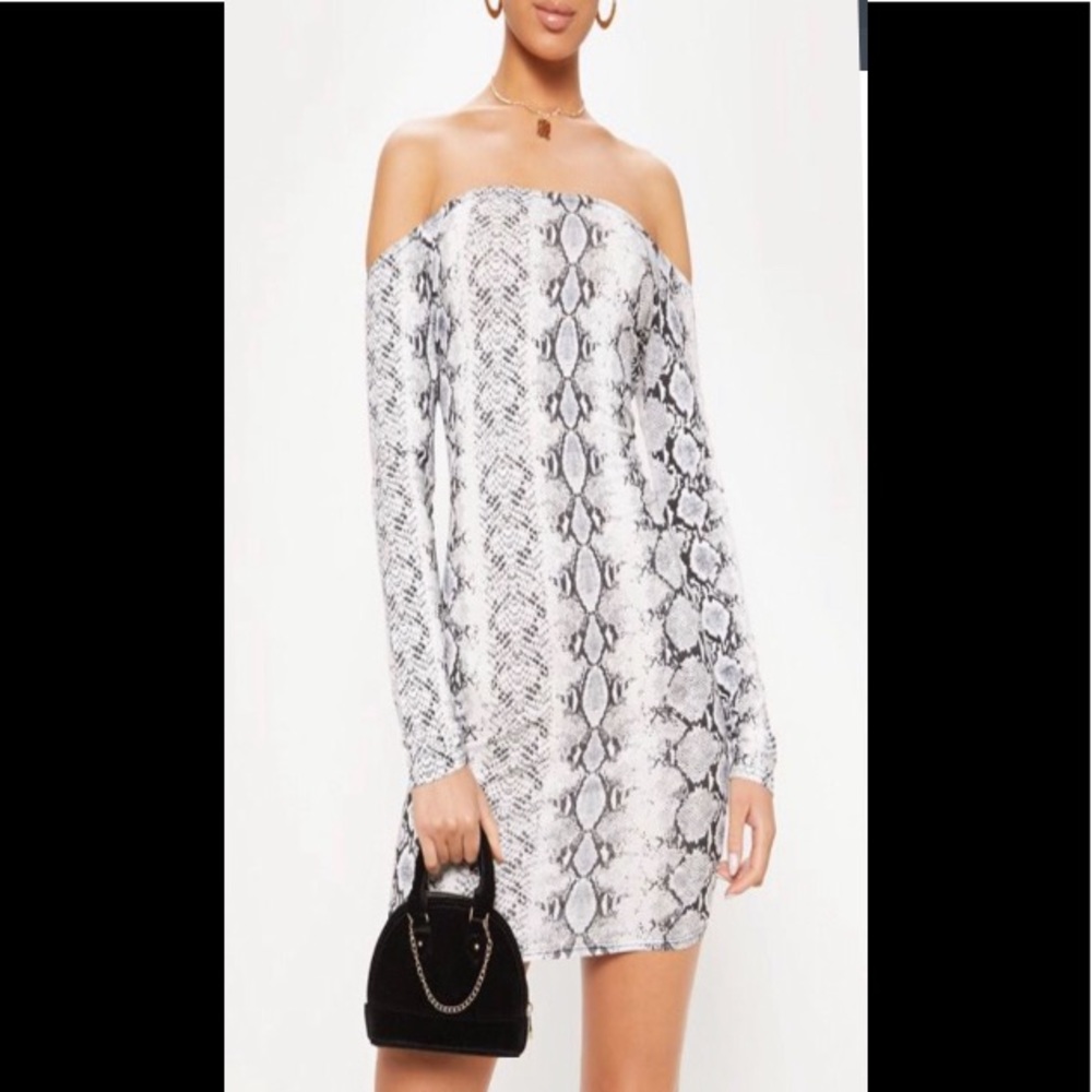Snake Print Bodycon Dress 🐍 NWT